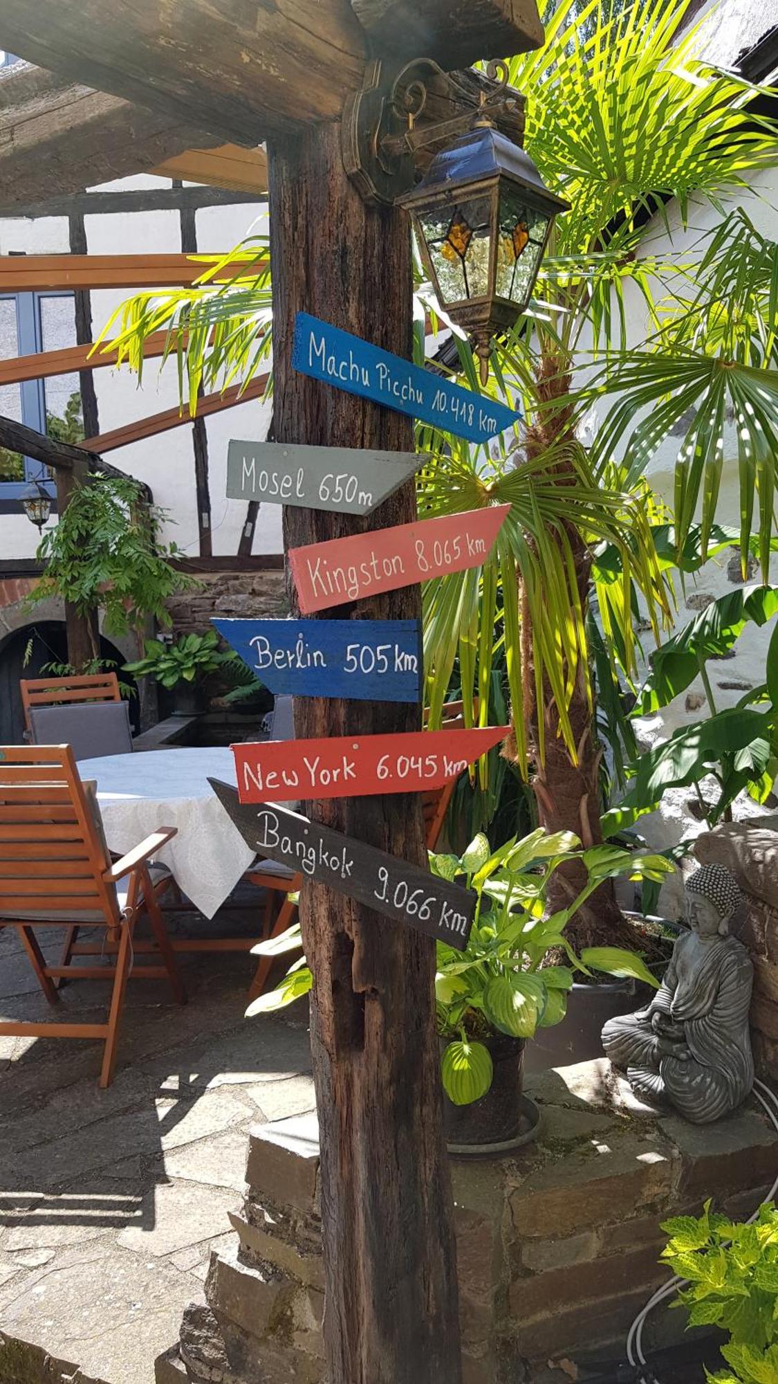 Ferienwohnung Nostalgie In Bruttig-Fankel Fuer 1 - 3 Personen 外观 照片